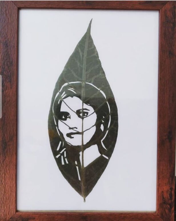 Customized Leaf Sketch - Leaf Carving - Leaf Art