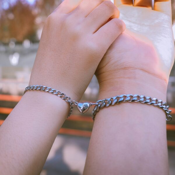 Mortilo Best Friend Bracelet 2 Matching Sun Moon Cards Adjustable Rope  Bracelet For Friendship Relationship Boyfriend Girlfriend Valentine'S Day  Gift(Bracelets) - Walmart.com