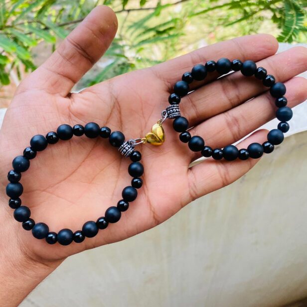 Black Magnet Attract Couple Bracelet Gifts Heart Shape Alloy Magnet Wristband Stone Beaded Bracelet - Couple Magnetic Distance Bracelet - Valentine’s Day Gift - Gift For Her - Gift For Him