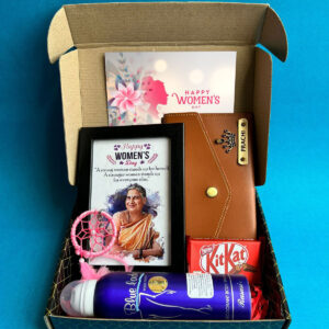 Womens Day Gift Hamper - Women's Day Gift - Personalized Gift Hamper For Wife