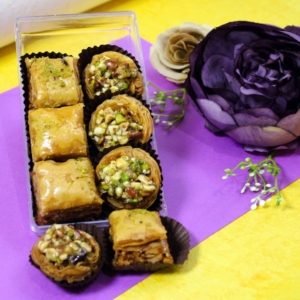Assorted Baklava Box - Gift For Rakshabandhan - Sweets For Rakshabandhan