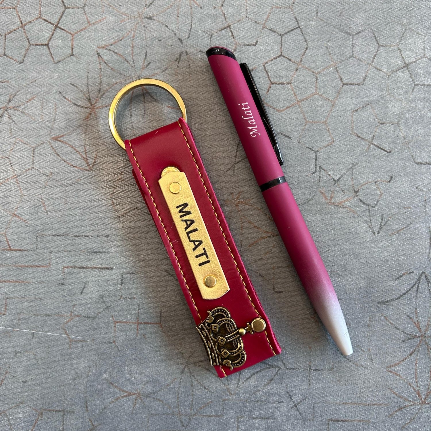 pen&keychaincombo.