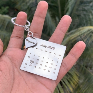 Personalized Engraved Calendar Keychain – With Custom Date & Name - Perfect Gift For Birthday, Anniversary