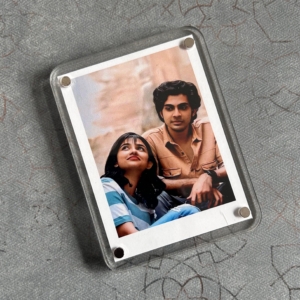 Personalized 2-in-1 Polaroid Frame & Fridge Magnet – Stylish Photo Keepsake - Customized Frame and Fridge Magnet - Perfect For Gifting - Perfect For Couple