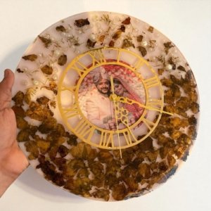 Varmala Preservation In Round Clock Design Frame