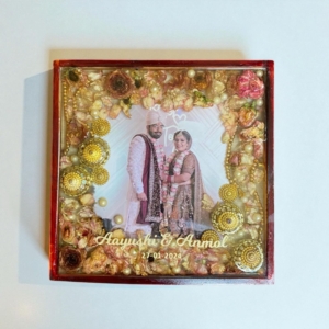 Varmala Preservation In Square Wooden Frame