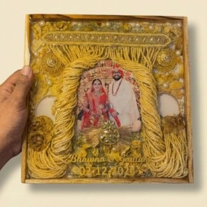 Varmala Preservation In Square Wooden Frame