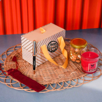 Diwali Gift Hamper With Scented Candle - Personalized Gift Hamper For Diwali (2)