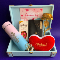 Valentine's Trunk Hamper For Her - Gift For Valentine's Day - Valentine's Day Hamper For Her - Valentine Gift For Her - Gifts For Girl - Gift For Wife